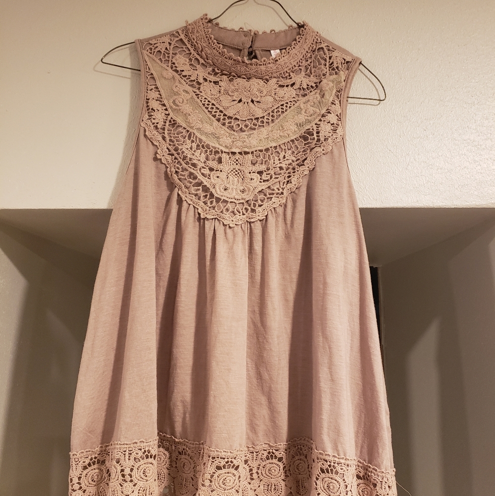 Xhilaration flowy tank
